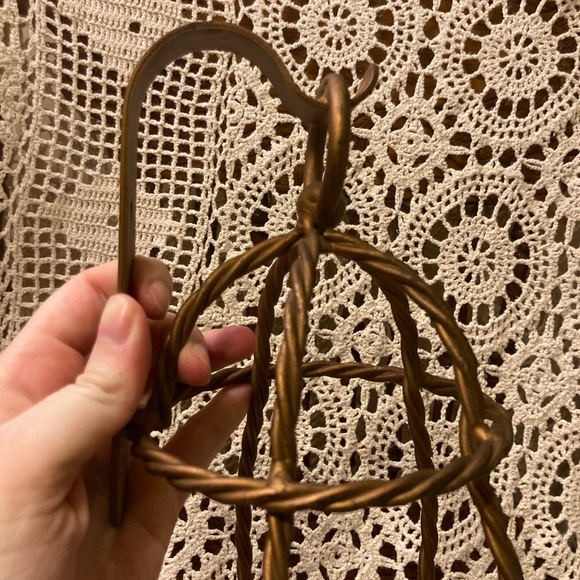 Nautical Style Twisted Metal Lantern Candle Wall Decor Sconce - Picture 11 of 16